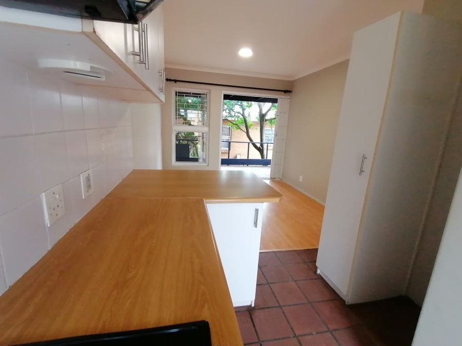 2 Bedroom Property for Sale in Oakglen Western Cape